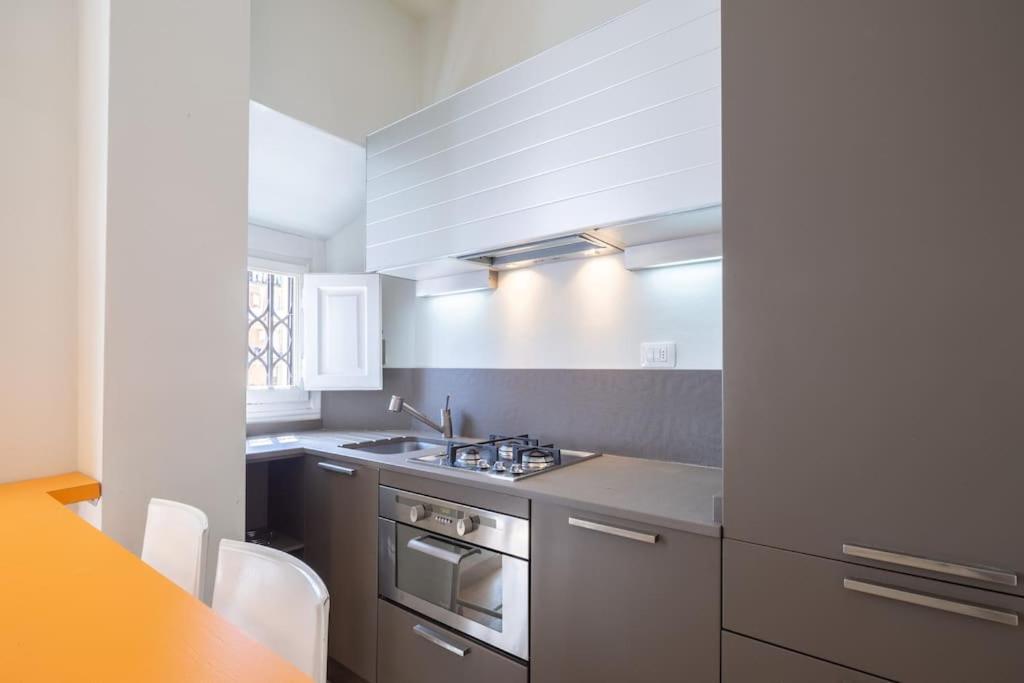 Small & Charming 1-Br Apt Firenze Esterno foto